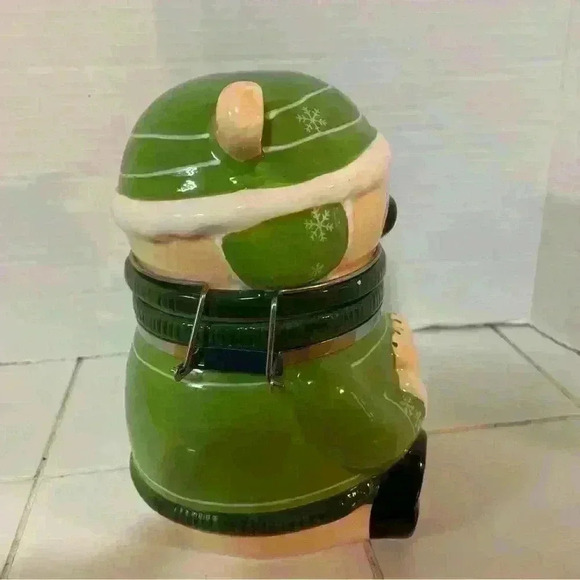 Conagra Brands Ceramic Teddy Bear Cookie Jar Porcelain Treat Jar Green Winter - Picture 6 of 6